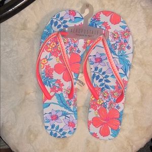 Aeropostale Flower Flip-Flops